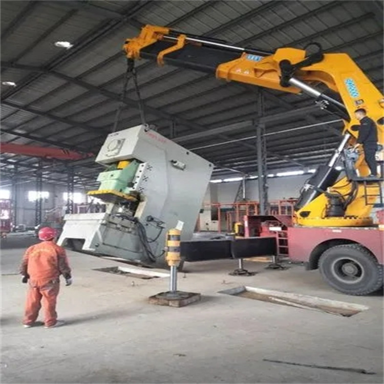 加乐镇80吨折臂吊车出租附近电话