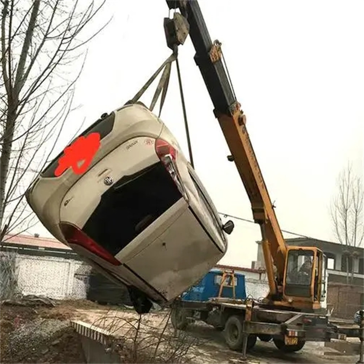 加乐镇随时待命，吊车24小时道路救援服务全解析